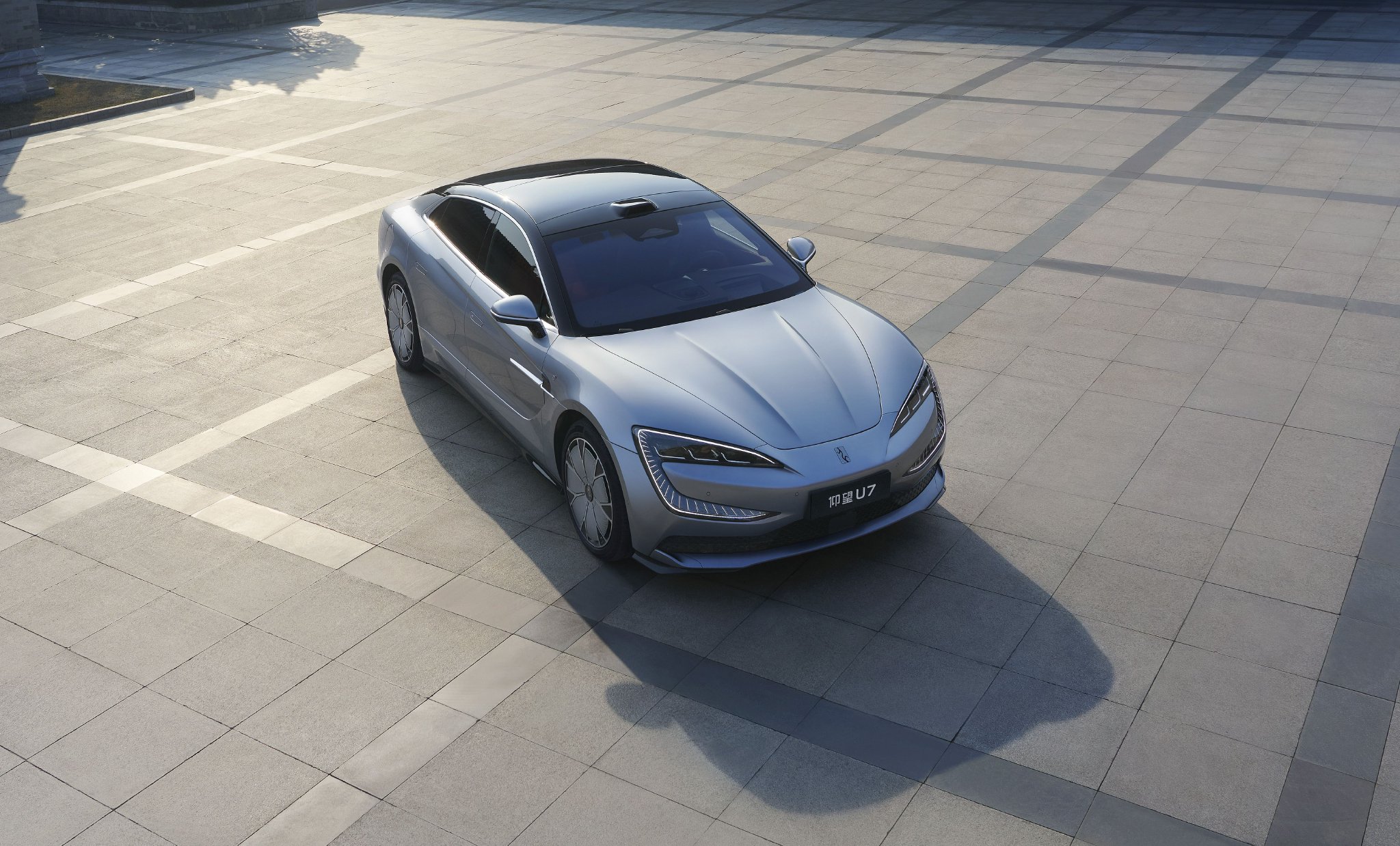 仰望U7对手，不是新能源友商，而是78S等传统豪华车型 | 图片来源：比亚迪