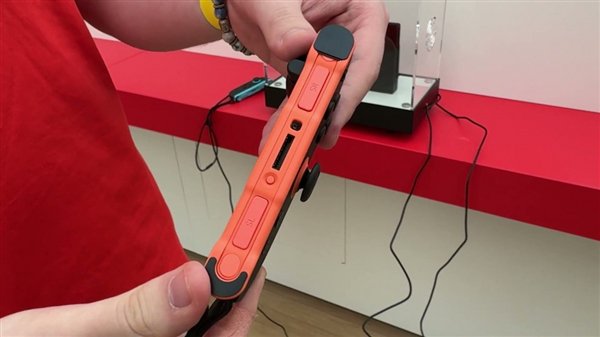 责任编辑：黑白