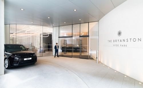 图：The Bryanston住户尊享奢华设施