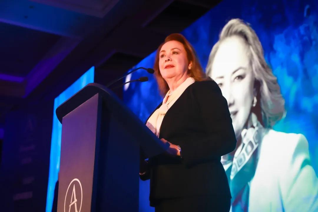 Esquivel 图源其社交平台