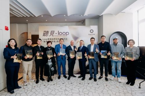 发布会海报和现场剪彩仪式