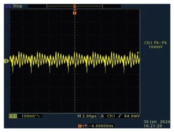 图9. 空载时输出峰峰值电压