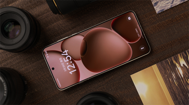 Oppo发现X8 Ultra创建了最美丽的直屏旗舰，并具有