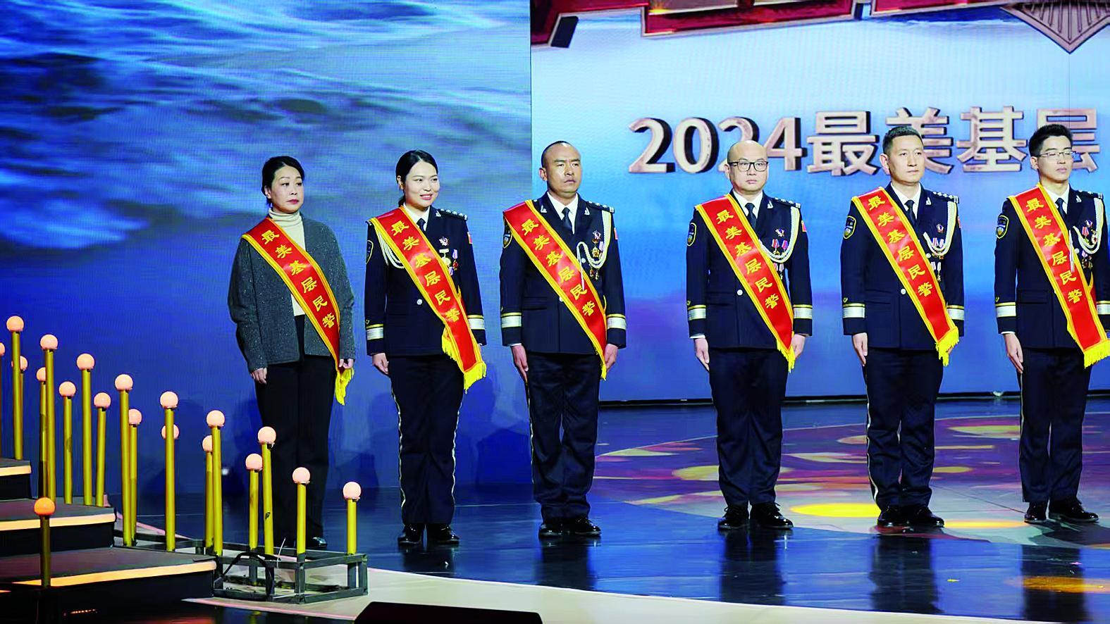 我是“元元姐姐”|张耀元_新浪财经_新浪网