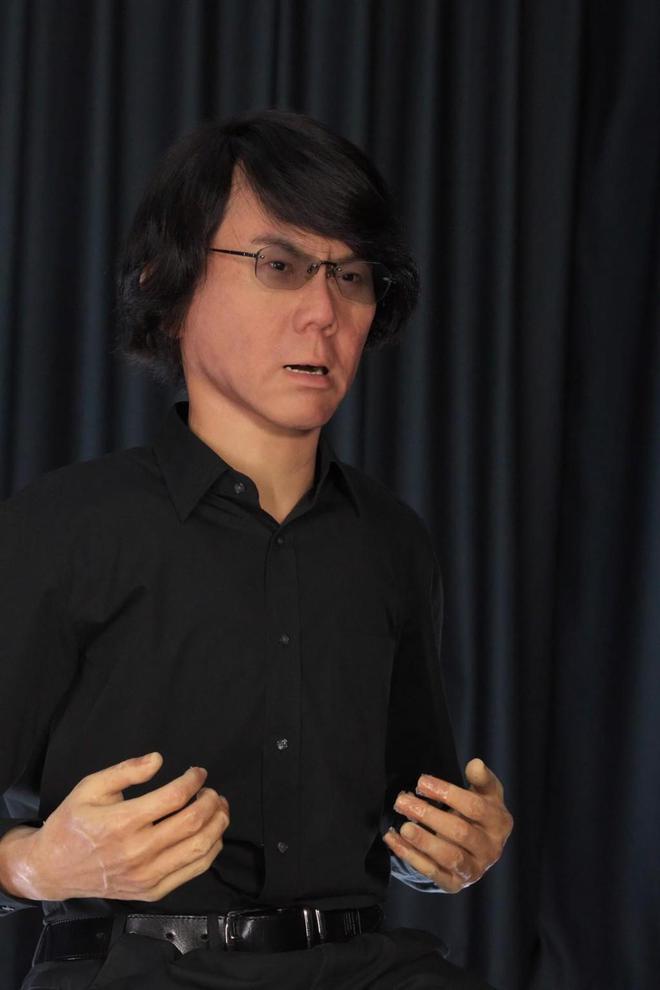 机器人Geminoid HI-1。来源：大阪大学石黑研究室网站