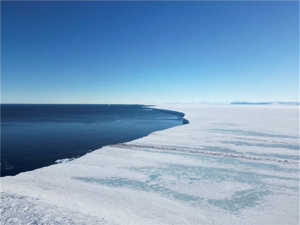 南森冰架  作者供图
