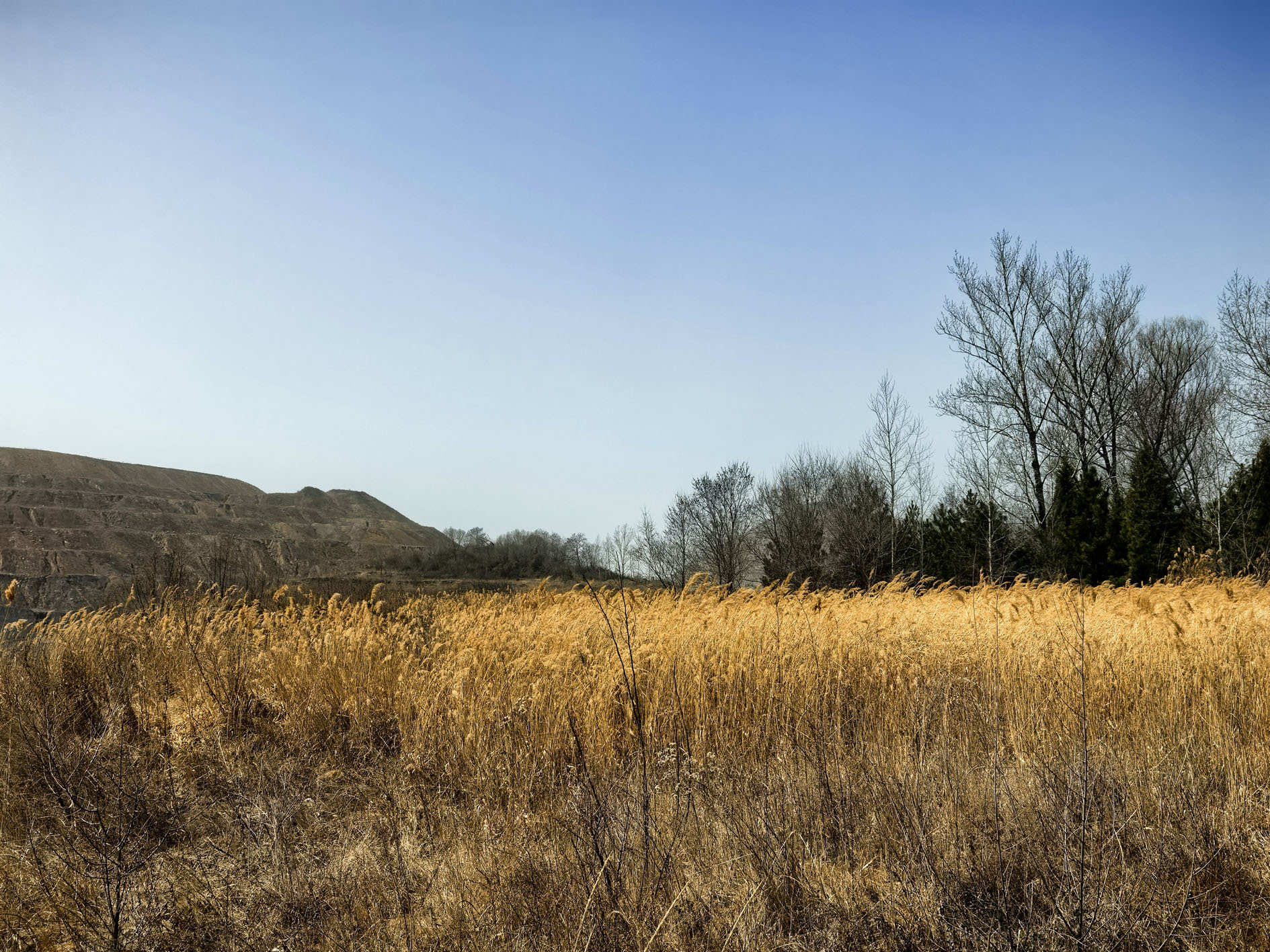 鸿润煤矿现场照片。记者　程子龙　摄