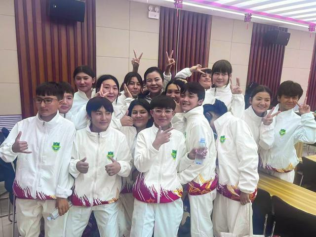 Attush Women's Federation with the soccer team
