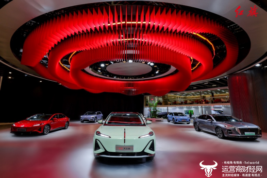 Hongqi品牌通过新产品阵容打开上海汽车展览会