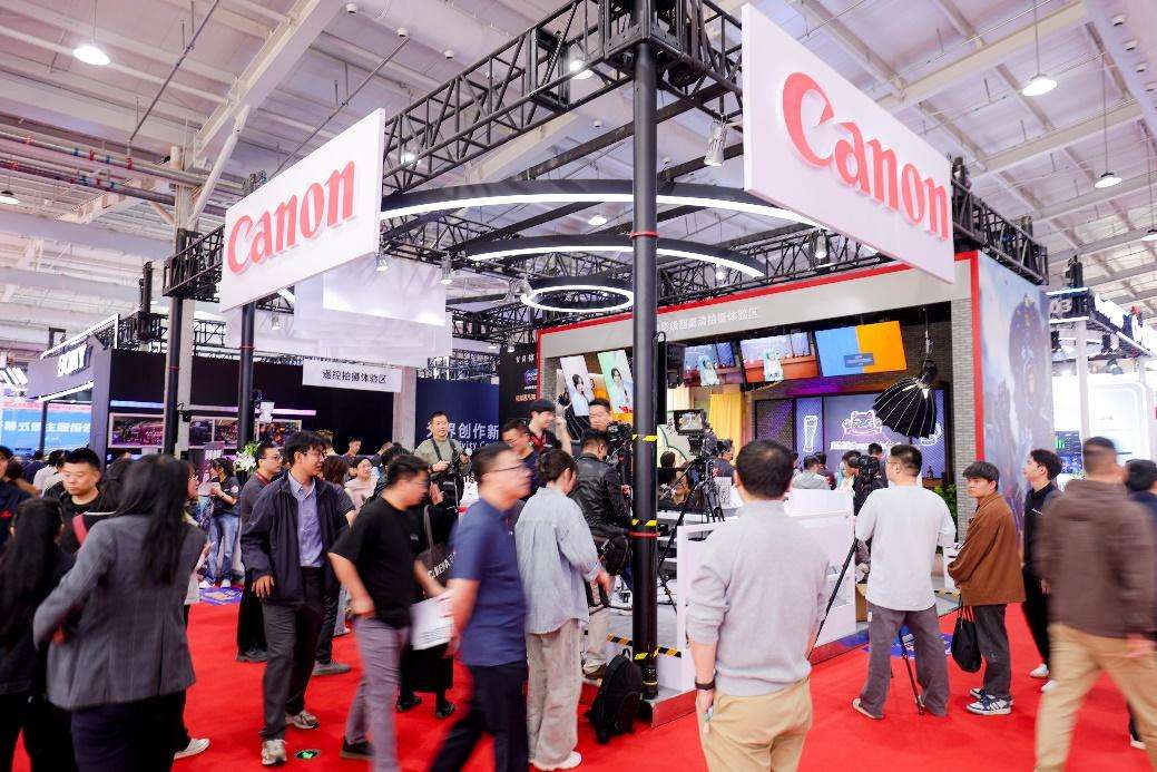 该图像超过佳能为CCBN 2025打开不同的专业成像解