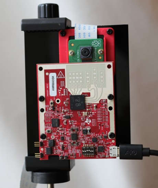 图3 采用 IMX219和 IWR6843ISK构建的摄像头和雷达传感器模块