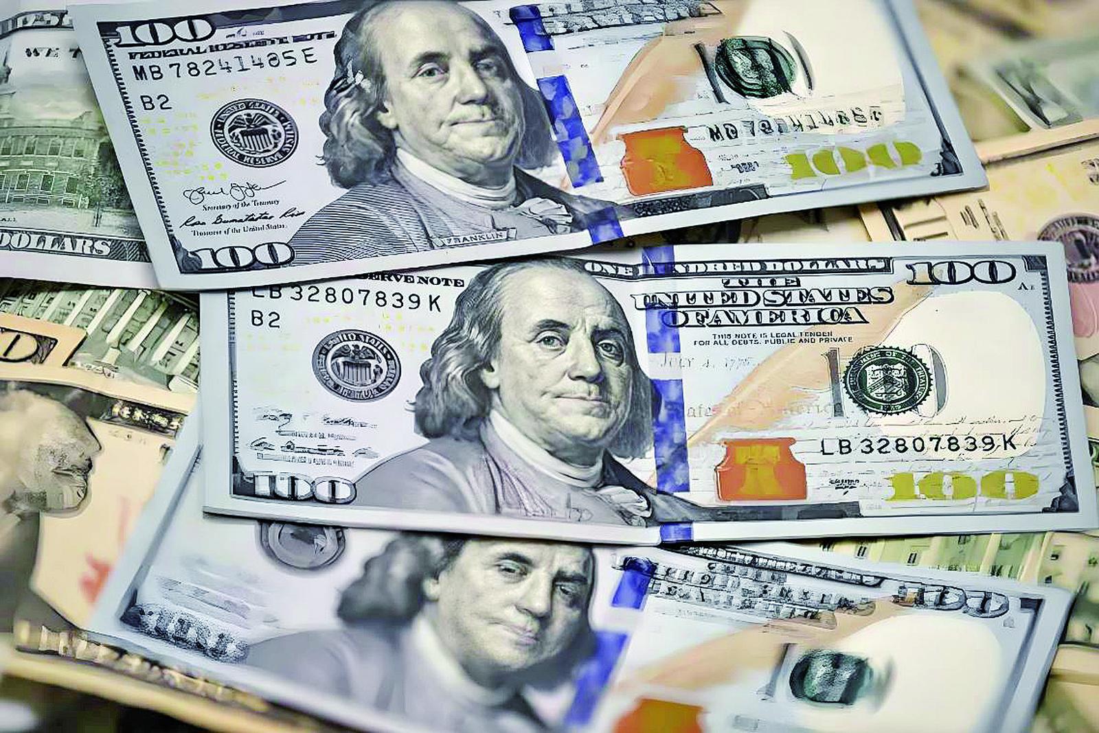 指数已跌破98关口美元贬值又“贬信”