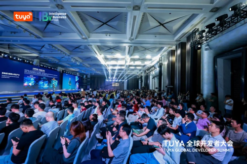 【2025 TUYA全球开发者大会（深圳）现场】
