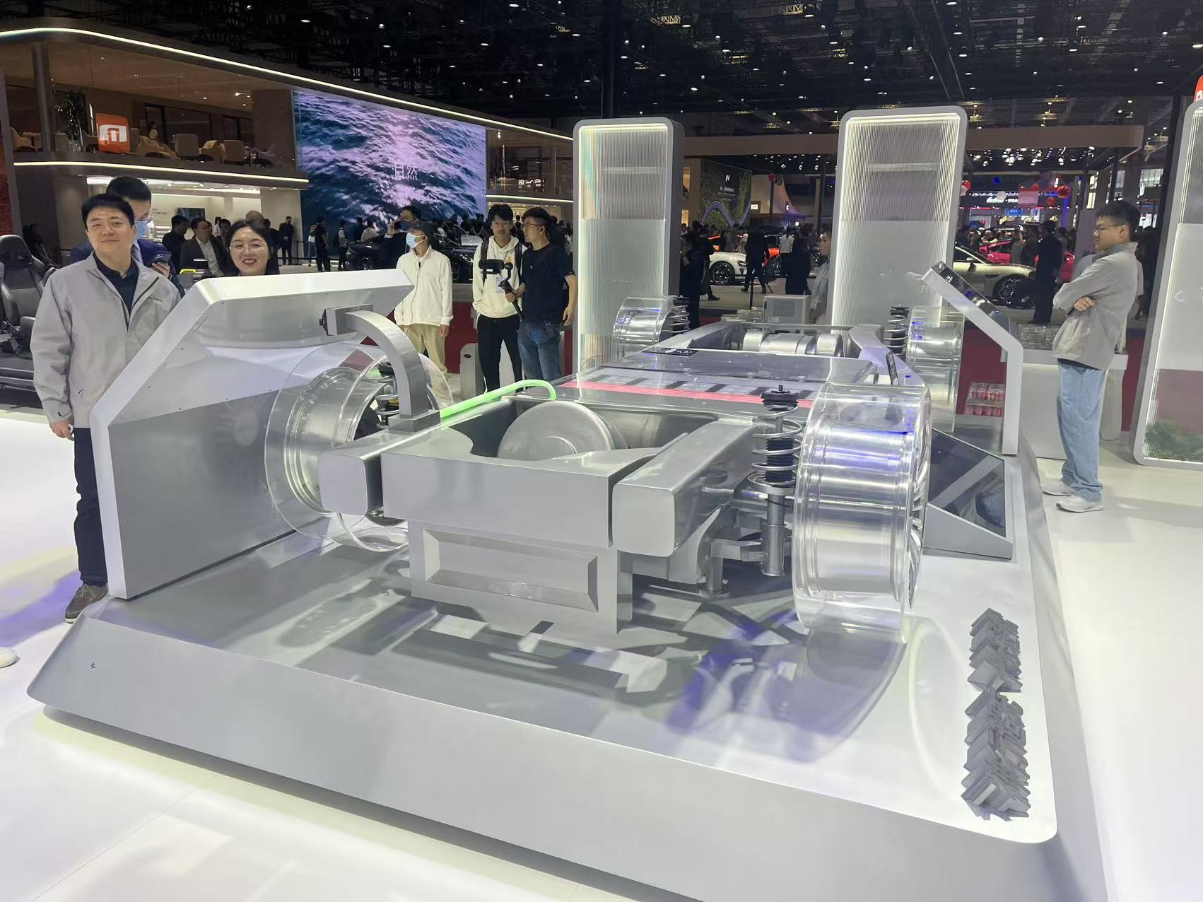 新能源车补能效率提升备受消费市场关注。吴博峰/摄