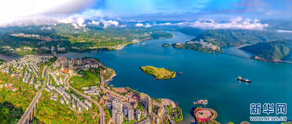 向家坝水电站库区绥江段（资料图）。新华网发（曾三东 摄）