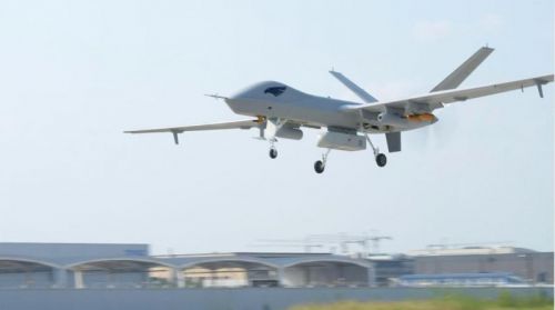 与中航（成都）无人机的联合挂飞实验