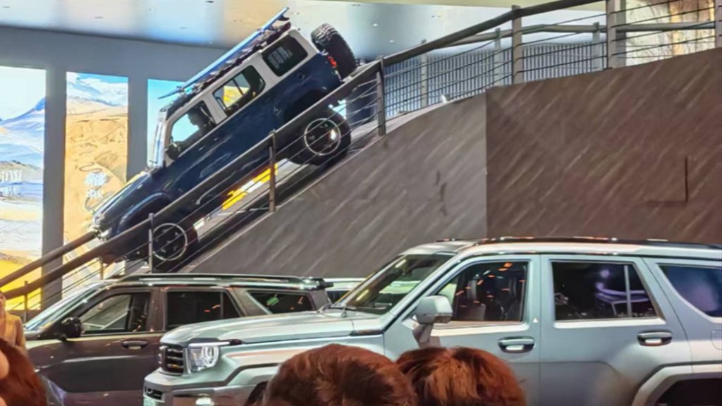 上海车展见证坦克品牌成立四年，稀缺技术见证纯粹热爱