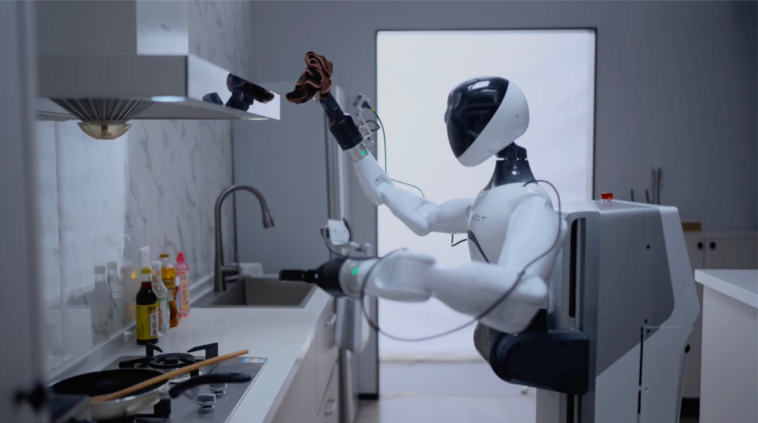 对机器人来说，在现实世界需要量化和建构的因素太多了/图源：宇树官网