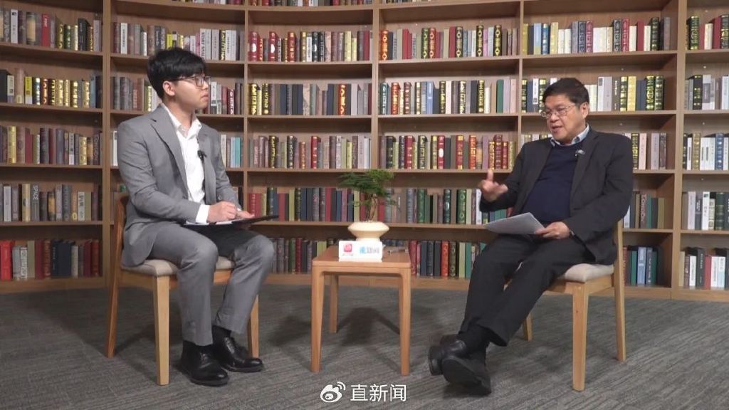 陈光炎接受深圳卫视直新闻记者陈淼松专访。
