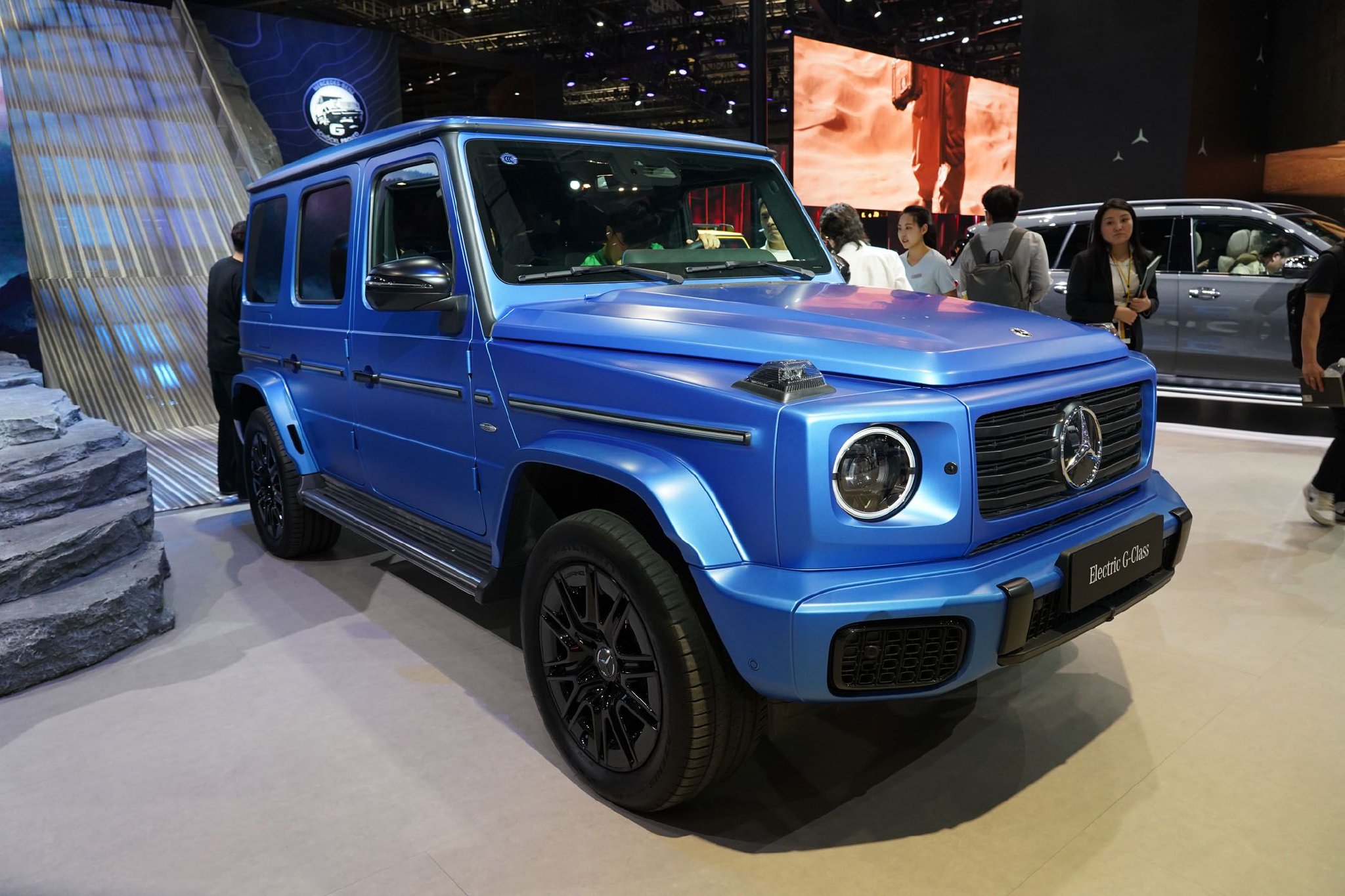　　图为2025上海车展展示的奔驰　Electric　G-Class。