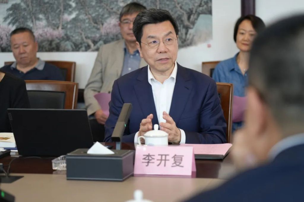 李开复理事发言