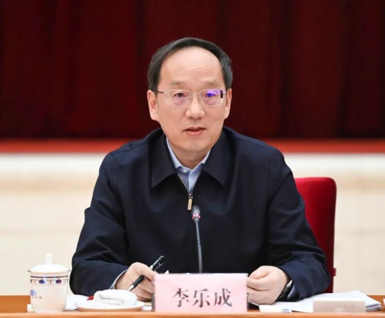 Li Lecheng担任行业部长和信息技术