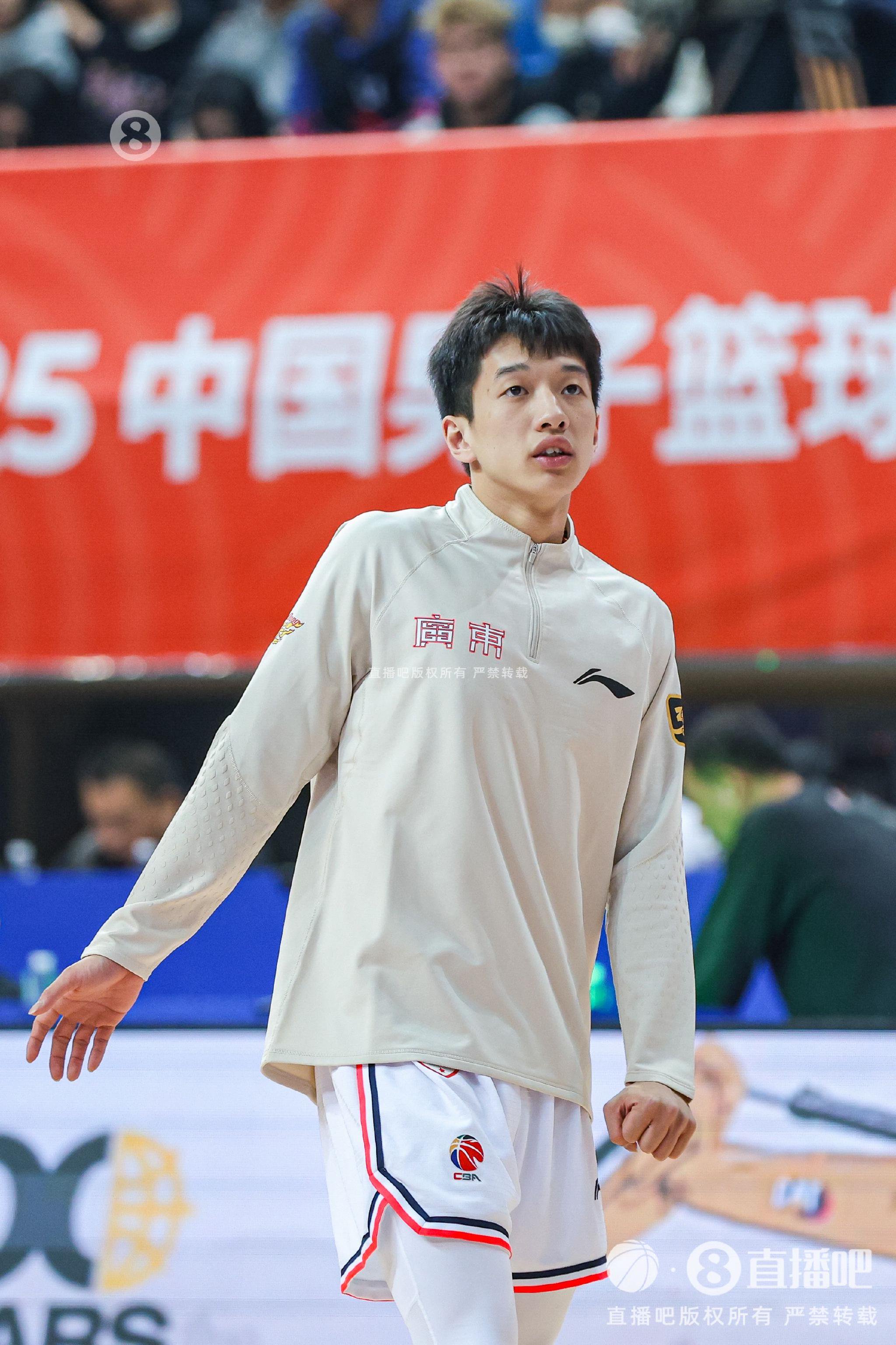 国青再胜塞尔维亚IBC俱乐部青年队 杨溢21分4板7助 李悦洲20分5助