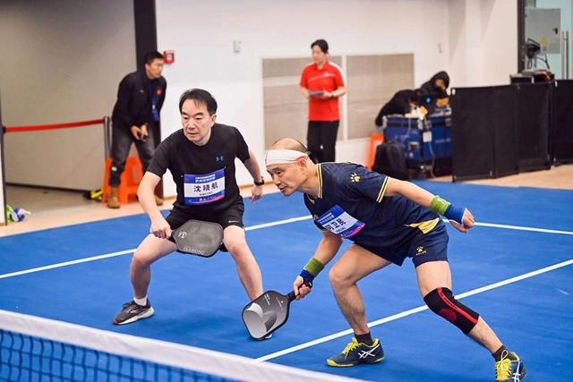 体育早餐112025全球网球联赛赛程_ATP/WTA积分排名+比赛直播全覆盖13广东男篮全运会夺冠 郑钦文因伤退出全运会