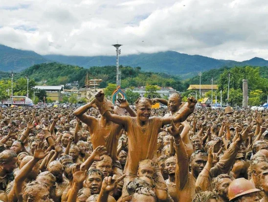 沧源摸你黑狂欢节主题活动现场。供图