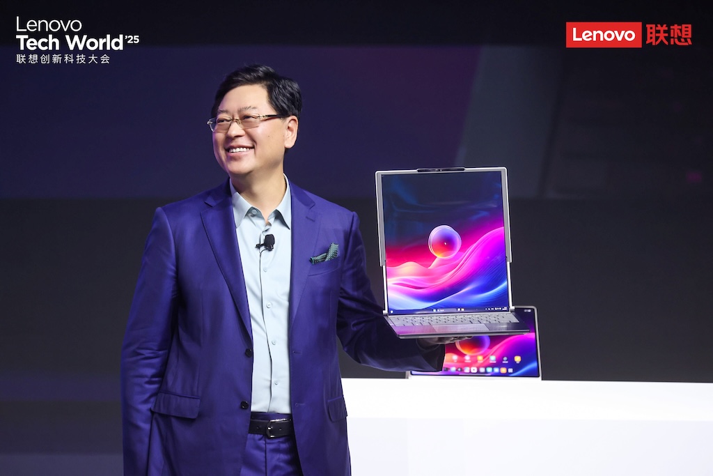 AI PC ThinkBook｜图片来源：联想