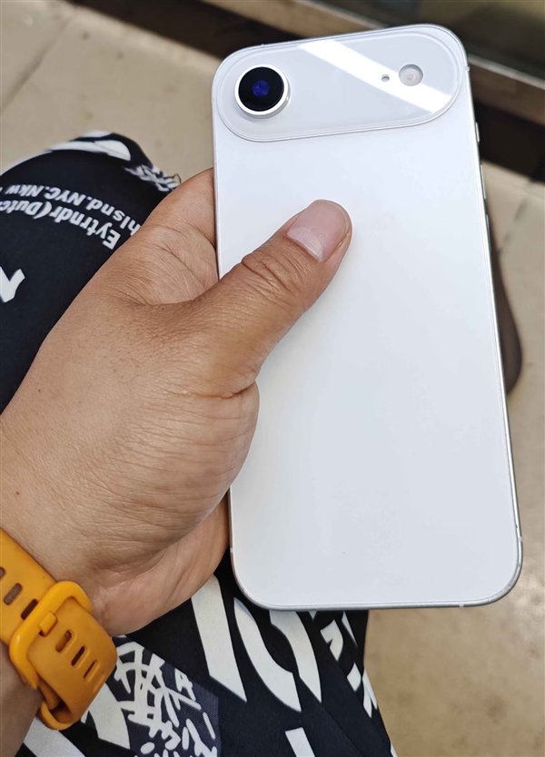 责任编辑：振亭