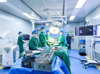 (图文:术前准备工作完成)