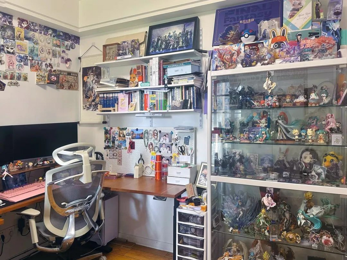 王爷家摆满谷子的房间