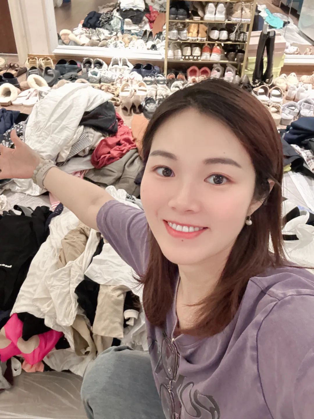 大璐璐上门为客户做收纳