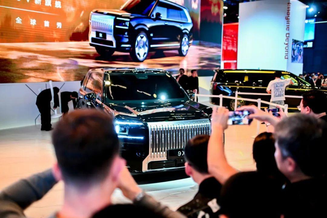 极氪9X，图源极氪官网