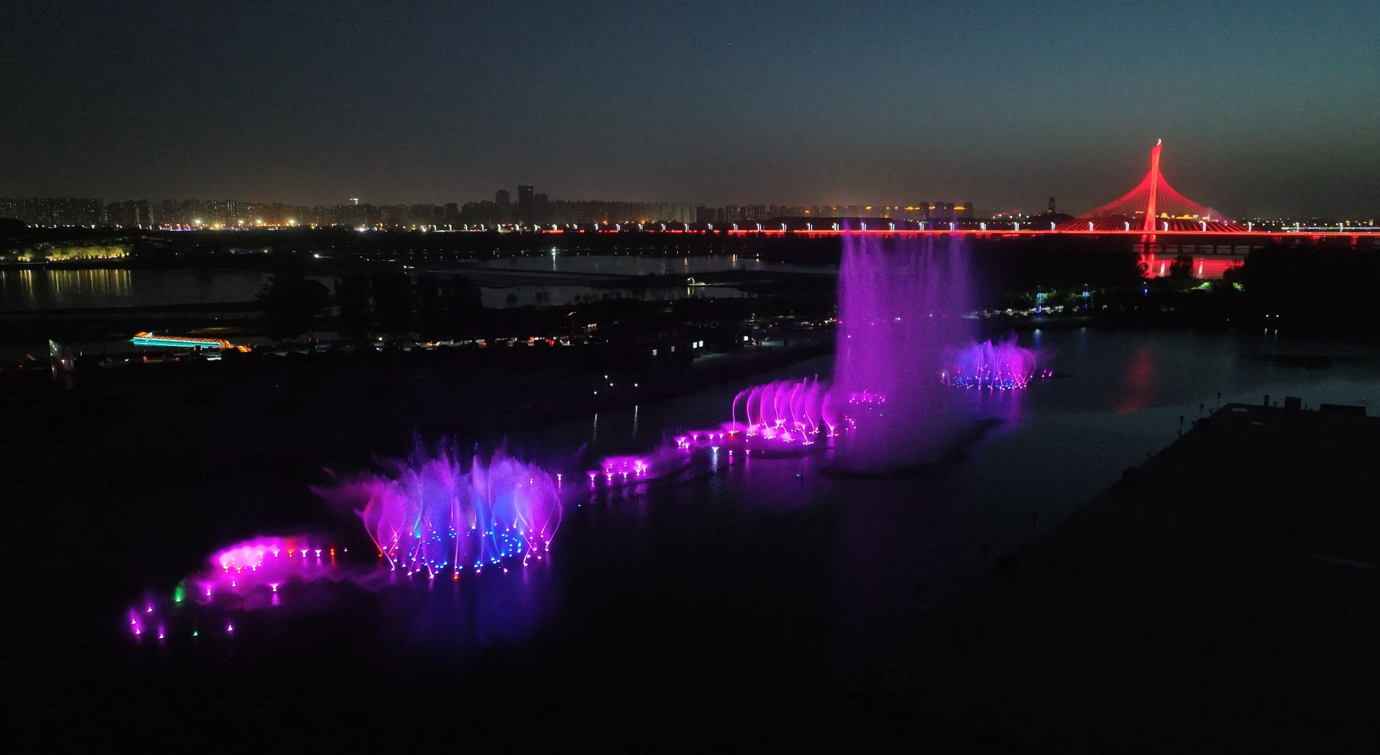 “光影水秀”现场（资料图）