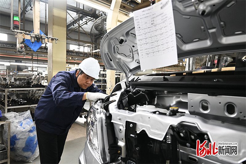 感恩奋进 双争有我·致敬劳动模范