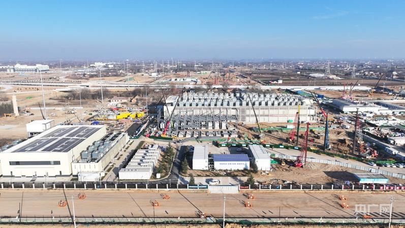 中国移动（甘肃·庆阳）数据中心建设现场（央广网发 石强 摄）