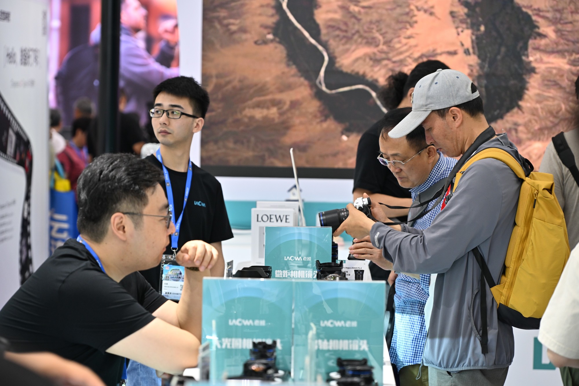 P&E 2025老蛙展台