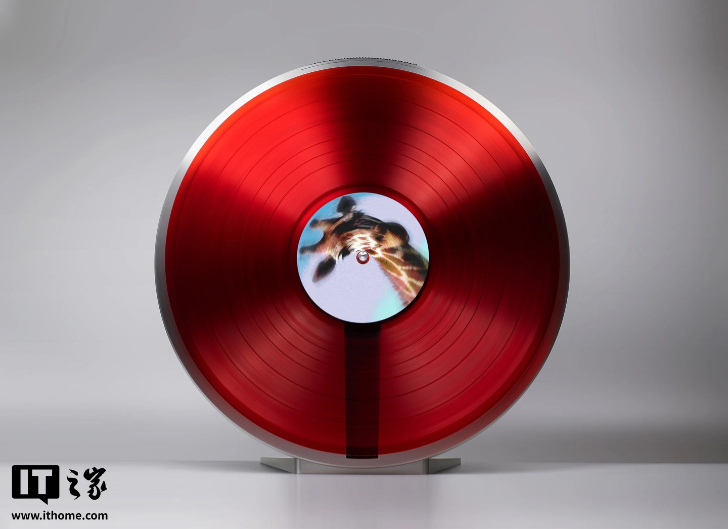 ▲ 装上唱片后的实拍图