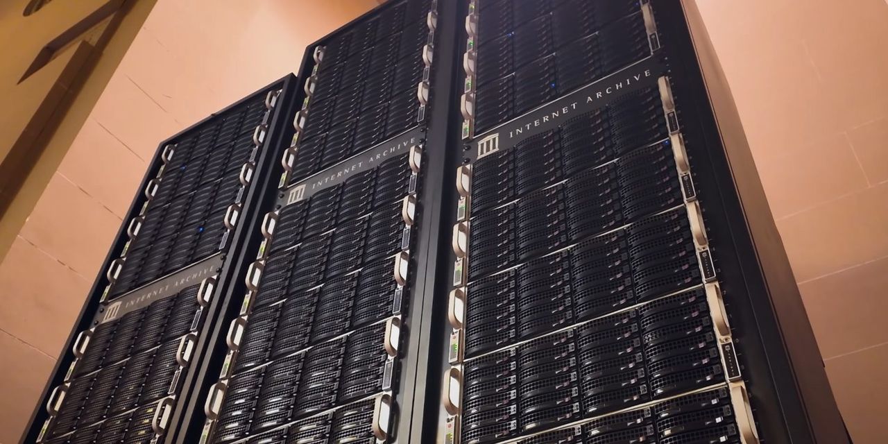 互联网档案是数字缩微胶卷的直播,宣布了维护