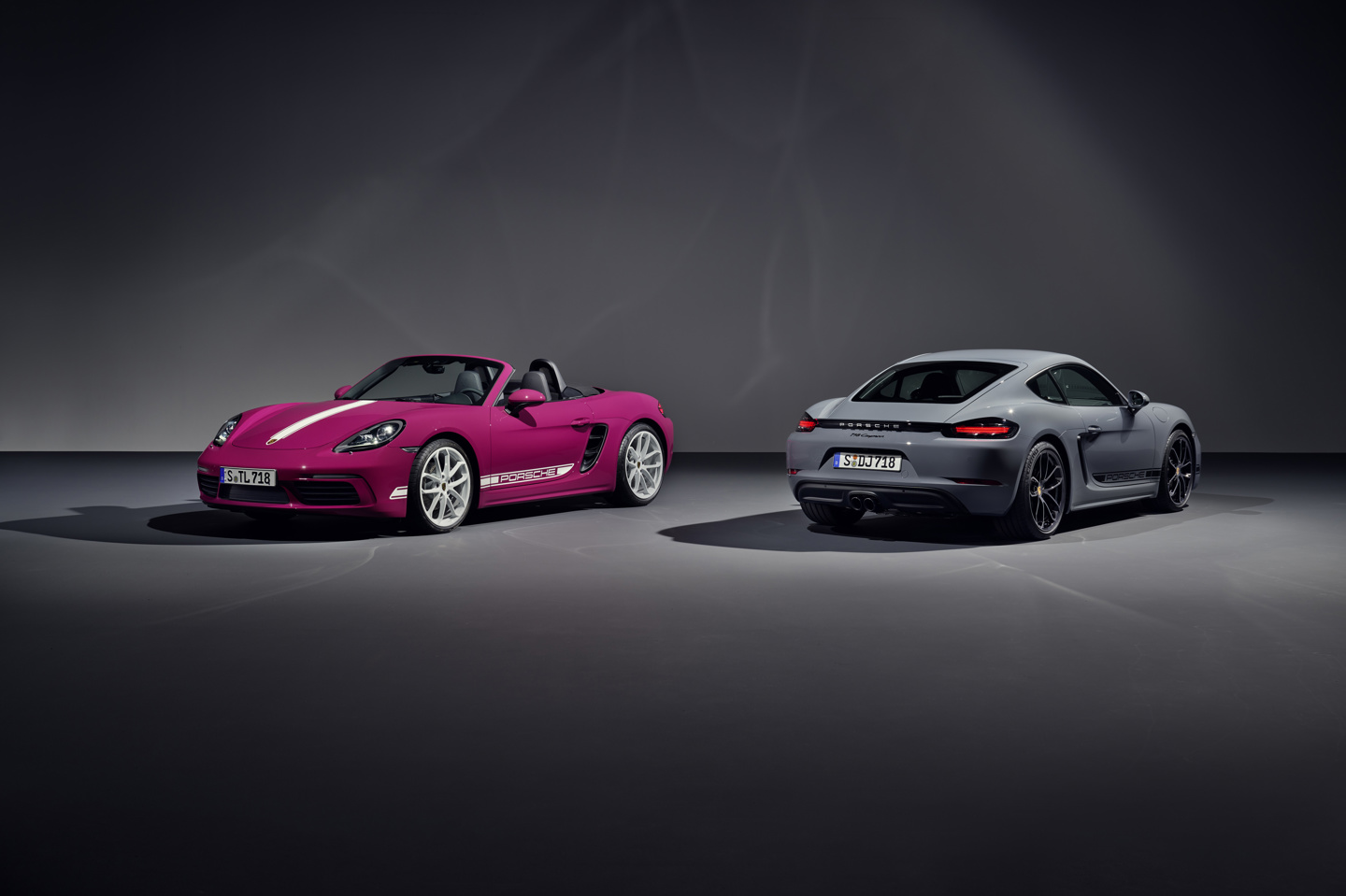 保时捷Boxster/Cayman今年10月停止了生产，而718个“