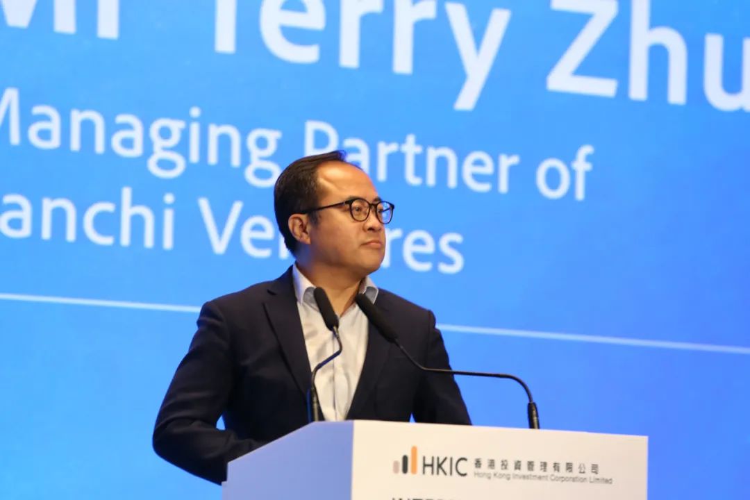 图片说明：蓝驰创投管理合伙人朱天宇致辞。