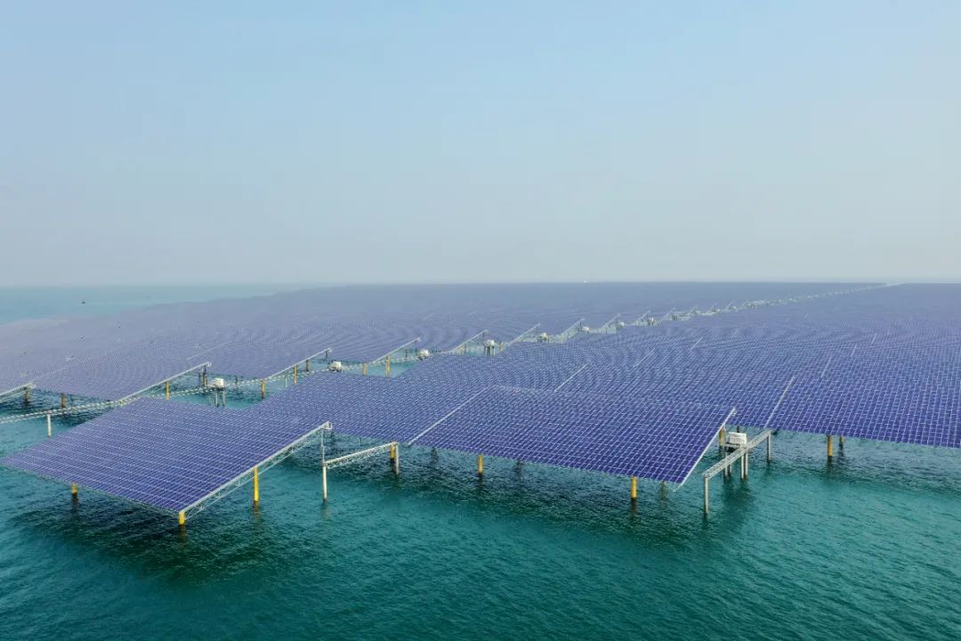 我的第一个基于堆基金会的高海上太阳能项目每