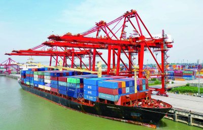 南京港首次开通海运国际转运业务_新浪财经_新浪网
