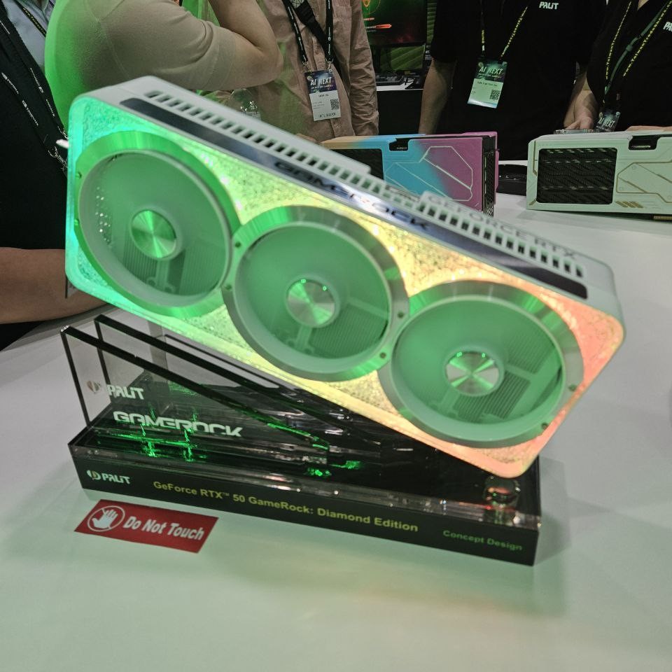 Tongde Taipei计算机展览3概念RTX 5090图形卡：钻石颜