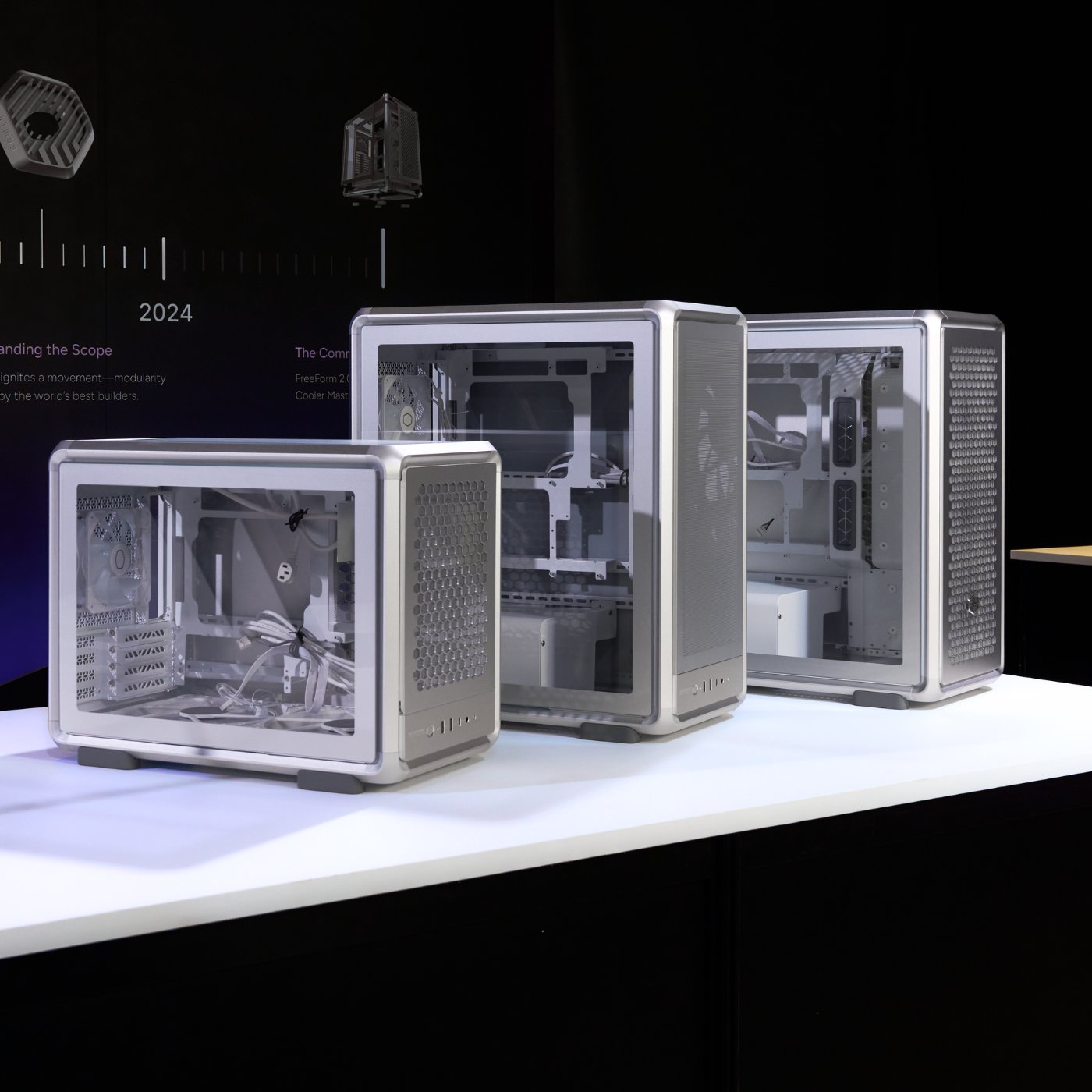 ▲ MasterFrame 400 / 500 / 600（从左至右）