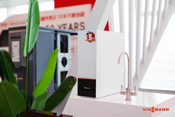 图7：菲斯曼家用直饮净水机Vitopure 100-RO V1