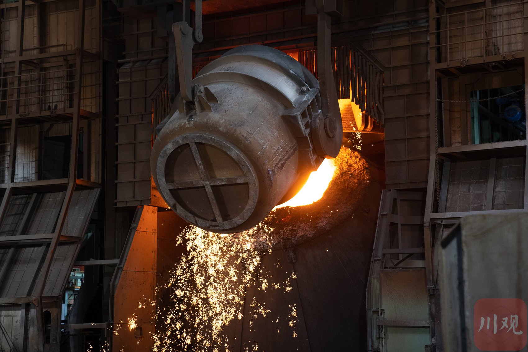 科技日报 把前沿科技转化成发展动力——来自各地生产一线的创新实践