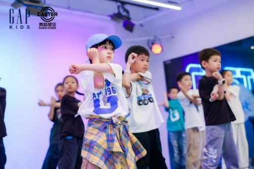 活跃是一件好事！差距孩子“主动聚会”伴随着儿童天性的发布